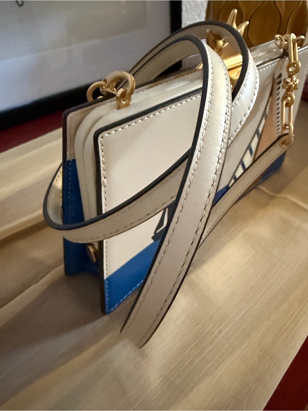 Tory Burch - Sailboat Crossbody Bag - Picture 3 of 7